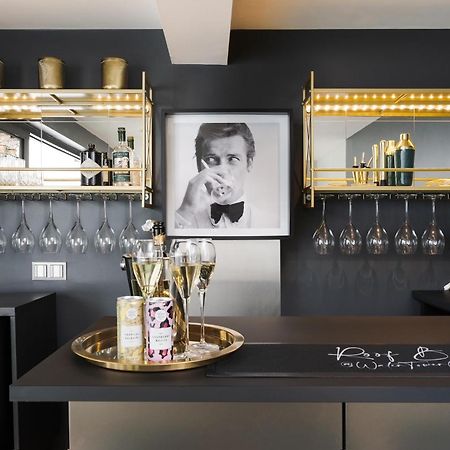 Luxury Water Tower I Roof Bar I Cinema Villa Cardiff Bagian luar foto